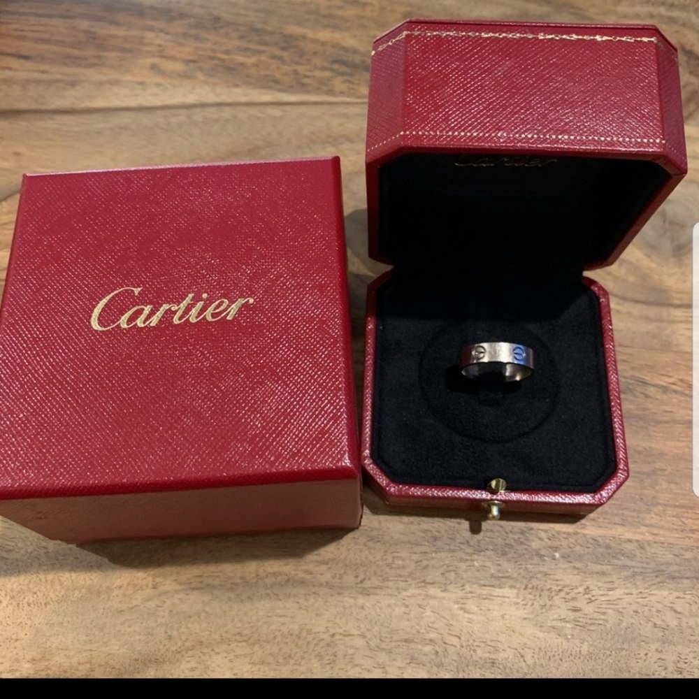 HOSTPICK!!! CARTIER WHITE GOLD LOVE RING - Picture 3 of 12